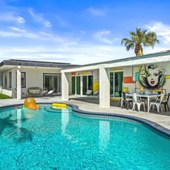 Orange Dream' Palm Springs Poolside Paradise!