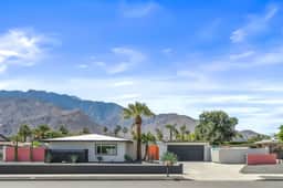 Orange Dream' Palm Springs Poolside Paradise!