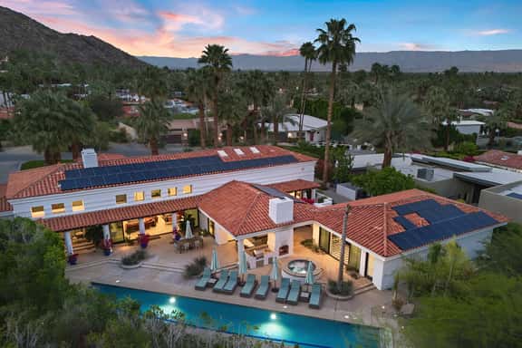 Blue Lotus Villa' Half Acre in The Mesa - Image 1