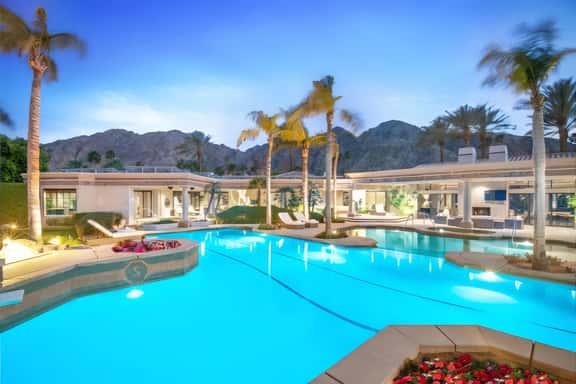 Delgado Estate' Incredible 15 BR, 30,000' Estate on 2 Acres - Image 1