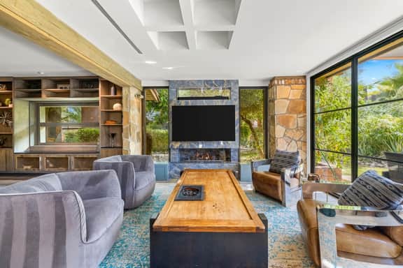 Calistoga Retreat' 6 BR oasis in the hills of Palm Desert