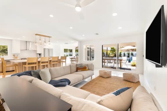 Paloma House' 5 BR w/ Pool, Spa & Gorgeous Views!