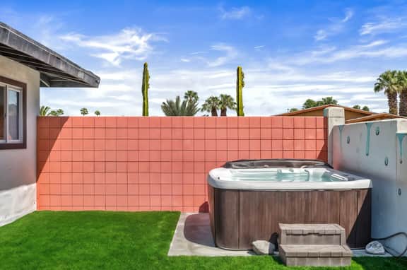 Orange Dream' Palm Springs Poolside Paradise!