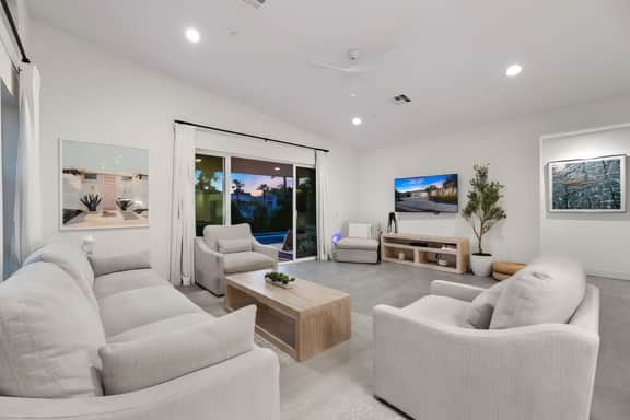 Harlow House' Lounge poolside in Indian Wells