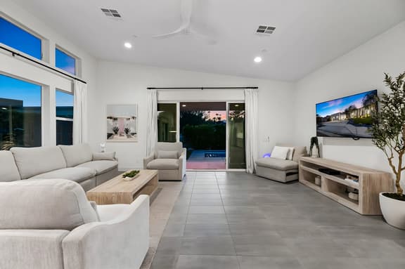 Harlow House' Lounge poolside in Indian Wells