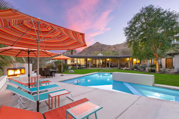 Mesa Ranch' 1 Acre 4 BR Palm Springs Compound